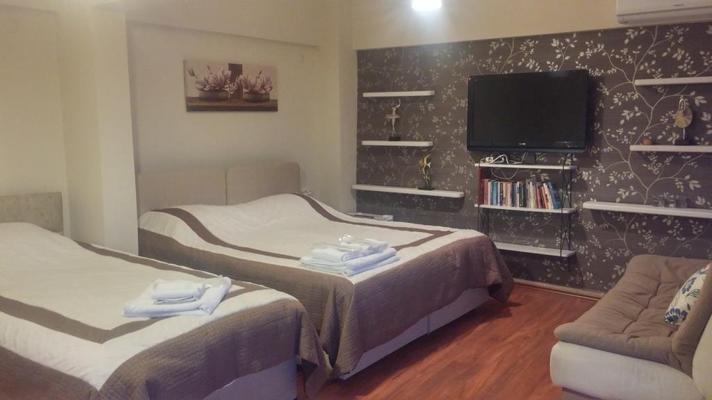 Flora Hotel Burhanli Εξωτερικό φωτογραφία