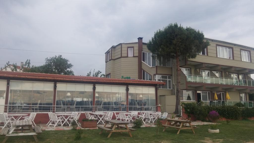 Flora Hotel Burhanli Εξωτερικό φωτογραφία