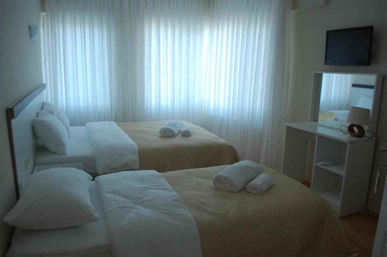 Flora Hotel Burhanli Εξωτερικό φωτογραφία